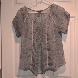 5 for $15 💙. Sheer Rolled Short Sleeve Top